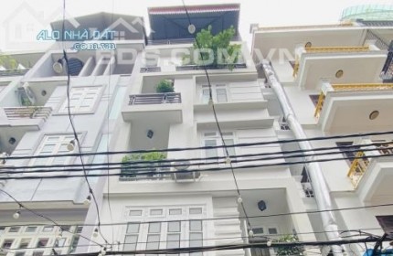 Cần bán nhà gấp phố An Dương Vương, Gara ô tô, 4 thoáng, 6 ngủ, an sinh đỉnh cao.
Diện tích: 66m2, nhà 5 tầng, mặt tiền 4,8m. Giá: 10.5 tỷ.